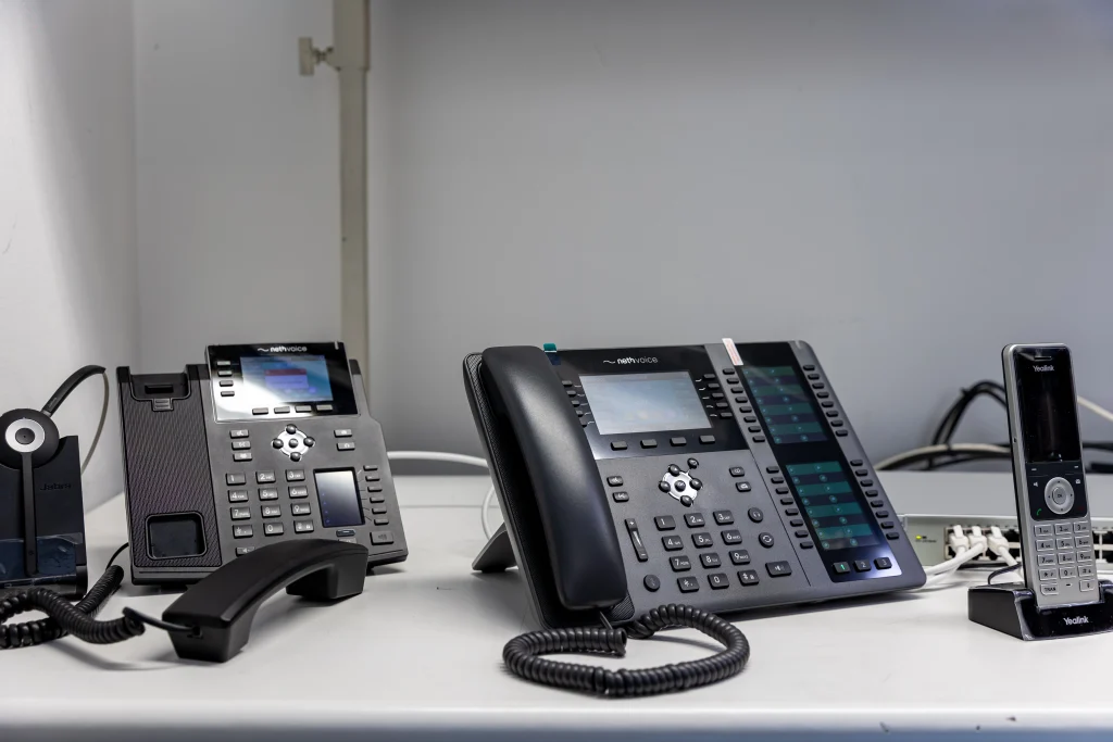 Fornitura centralini telefonici, linee voce e data_rpm2000